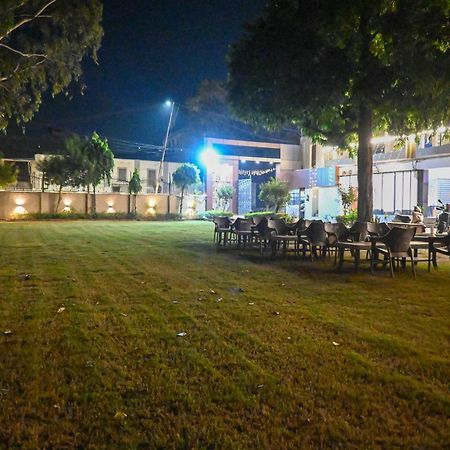 The Kedar Resort Mathura Exterior photo