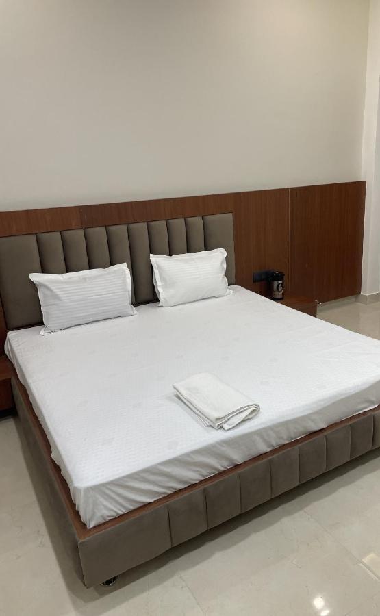 The Kedar Resort Mathura Exterior photo