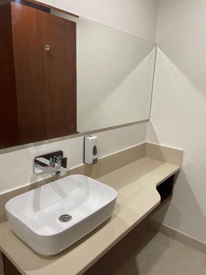 The Kedar Resort Mathura Exterior photo
