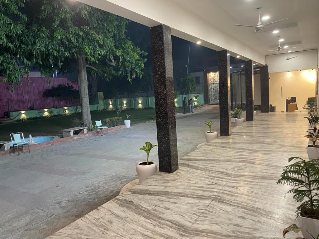 The Kedar Resort Mathura Exterior photo