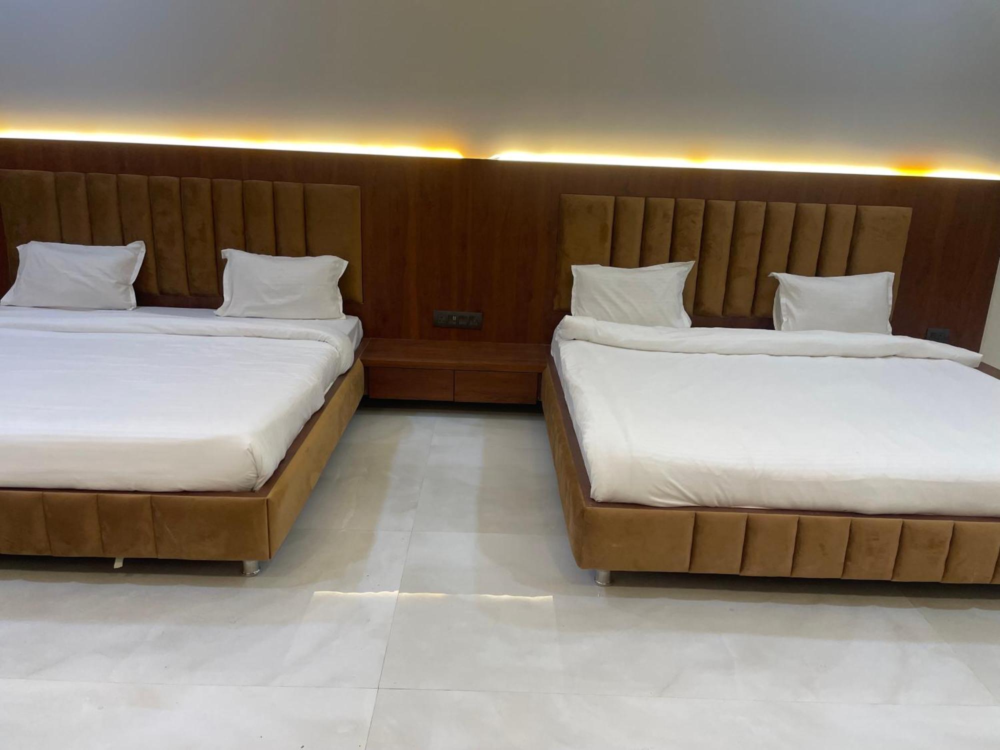 The Kedar Resort Mathura Exterior photo