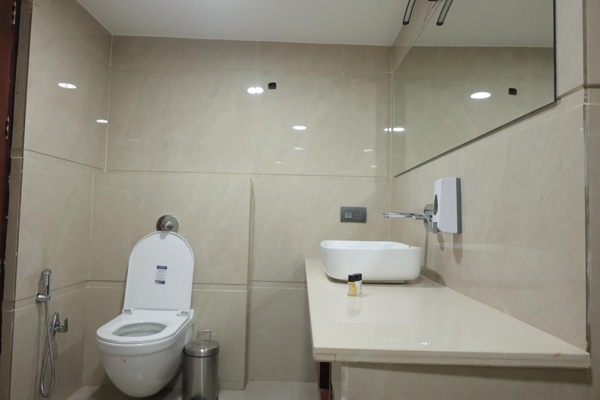 The Kedar Resort Mathura Exterior photo