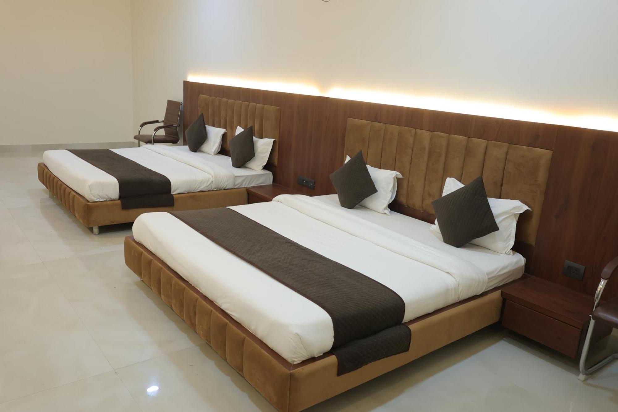 The Kedar Resort Mathura Exterior photo