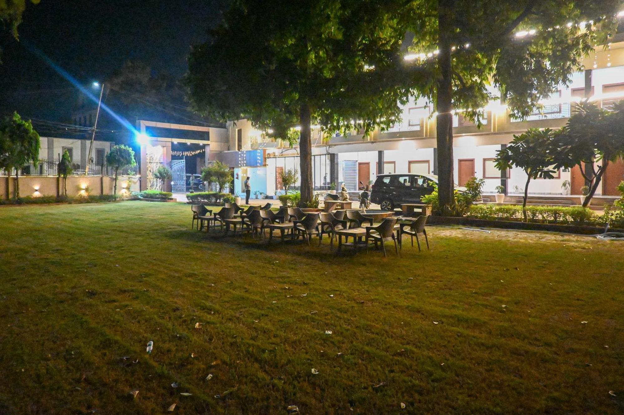 The Kedar Resort Mathura Exterior photo